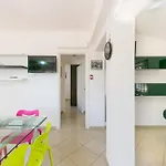 فيلة Roberta *